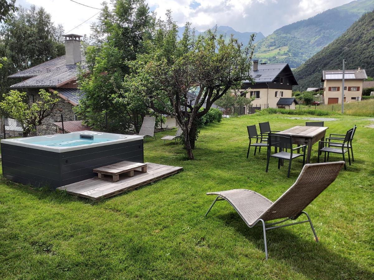 Tres Bel Appartement Dans Une Maison Avec Spa Seez Exterior photo