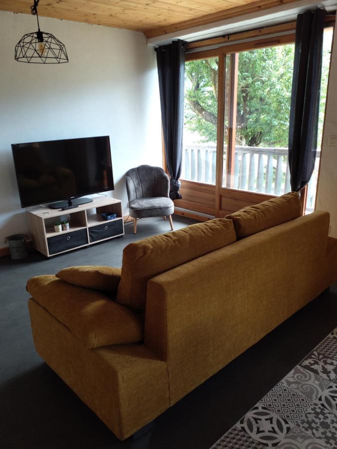 Tres Bel Appartement Dans Une Maison Avec Spa Seez Exterior photo