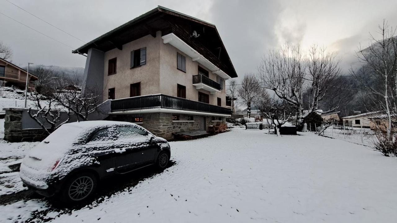 Tres Bel Appartement Dans Une Maison Avec Spa Seez Exterior photo